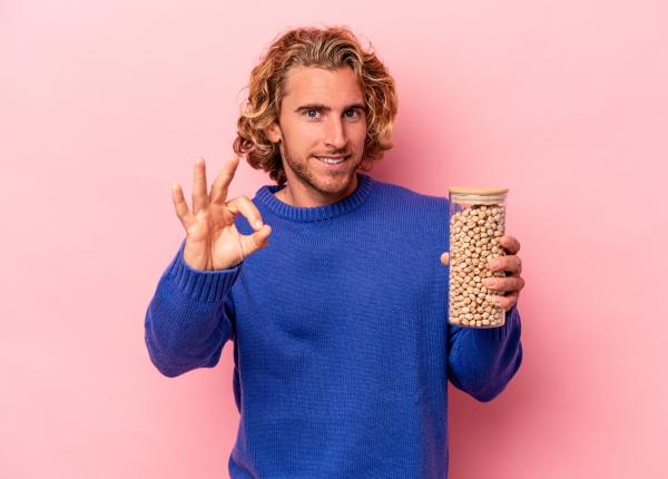 semintele de dovleac gustarea care previne adenomul de prostata