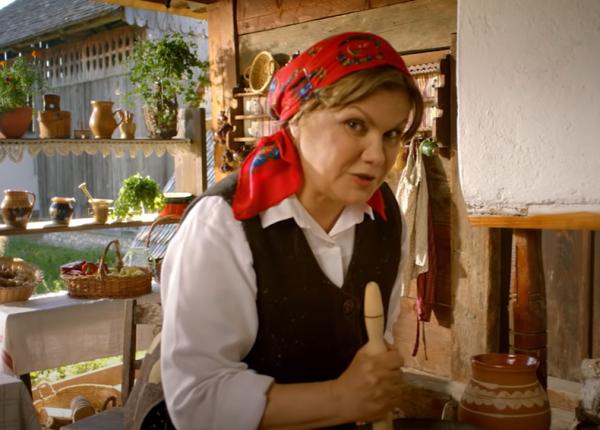 natasa raab bunica din reclama prea ca la tara a murit a avut boala parkinson