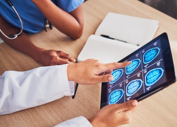 interoperabilitatea in domeniul sanatatii ce beneficii aduce si cum poate fi implementata