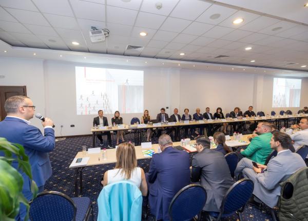 asociatia farmaciilor si farmacistilor din romania affr la 6 luni de la lansare