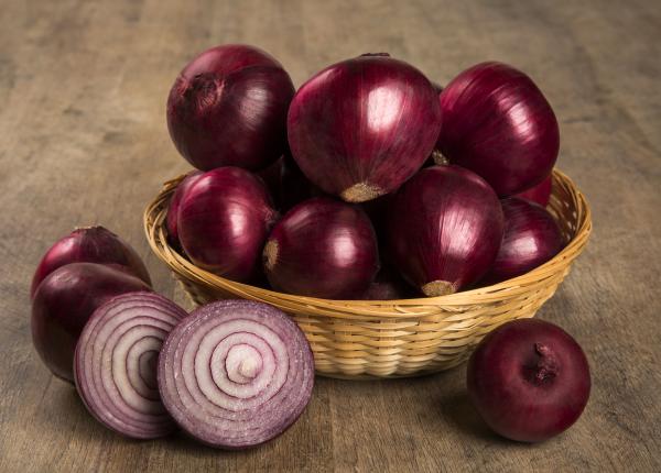 ce se intampla cand mananci ceapa rosie cruda