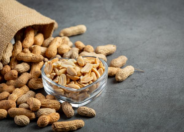 arahidele te ajuta sa pierzi in greutate