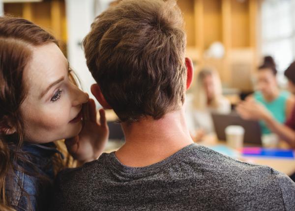 ce se intampla cand pastrezi un secret