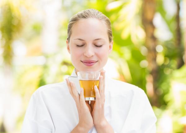 6 cele mai bune ceaiuri pe care trebuie sa le ai in casa 6 cele mai bune ceaiuri pe care trebuie sa le ai in casa