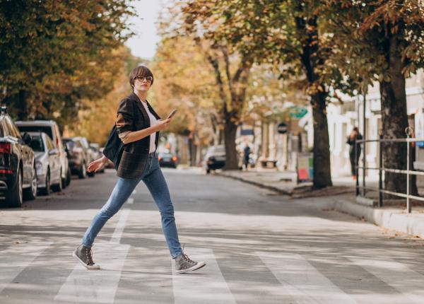 mersul pe jos te face mai creativ