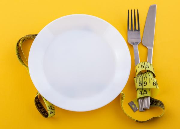 postul cu apa iti poate reseta organismul