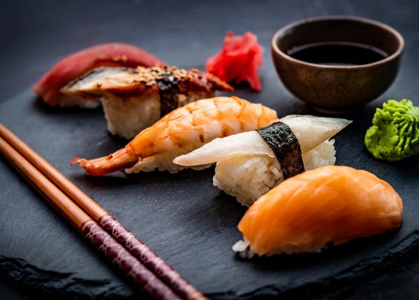 adevarul despre sushi ce se intampla cu sanatatea ta daca mananci peste crud