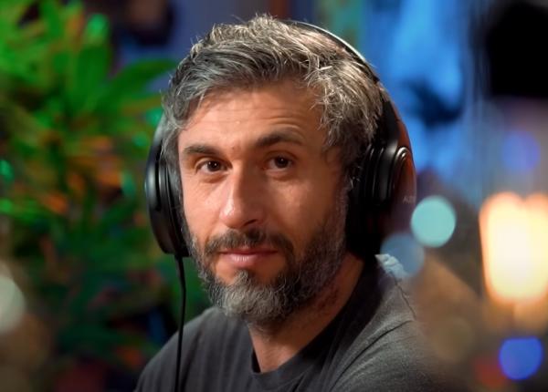 dragos bucur copii broaste parinti