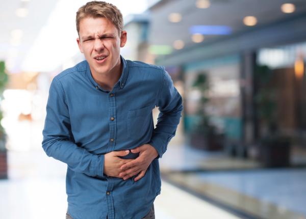 colita ulcerativa cauze simptome tratament