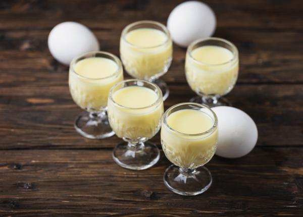 este lichiorul de oua sanatos de ce sa l incalzesti inainte de a l consuma