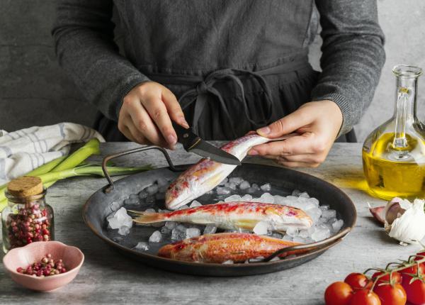 ce fel de peste se consuma de revelion anca hancu este o traditie