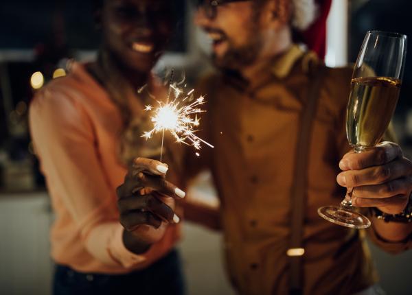 rezolutiile de anul nou gesturile simbolice si cuvintele pe care trebuie sa le spui de ce 1 ianuarie e o data magica