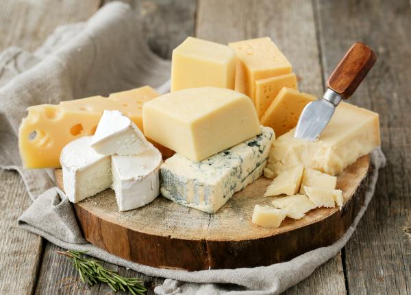 care sunt cele mai sanatoase tipuri de branza