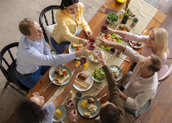 care este cea mai buna ora sa servesti cina