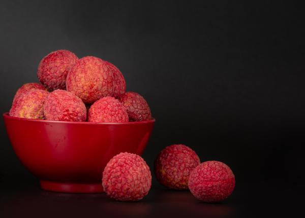 litchi un fruct exotic bogat in vitamine si nutrienti