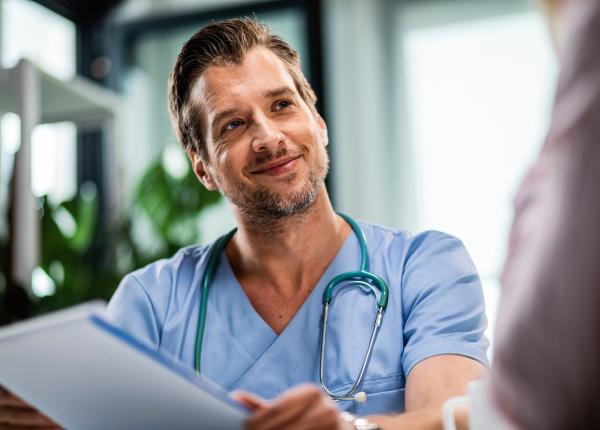 gindrovel dumitra colegiul medicilor a fost o neintegere cu 15 000 euro venitul unui medic de familie