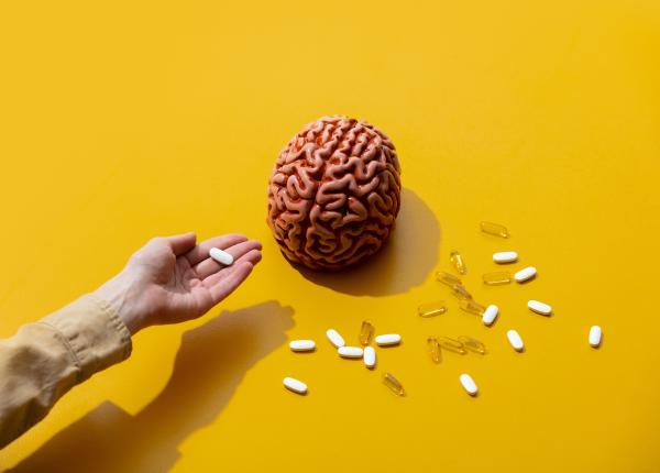 multivitamina care incetineste degradarea creierului vitamina b12