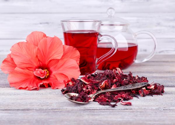 beneficiile consumului ceaiului de hibiscus