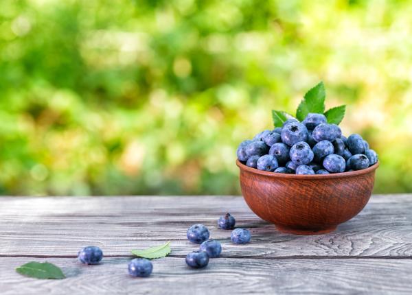 de ce afinele sunt albastre