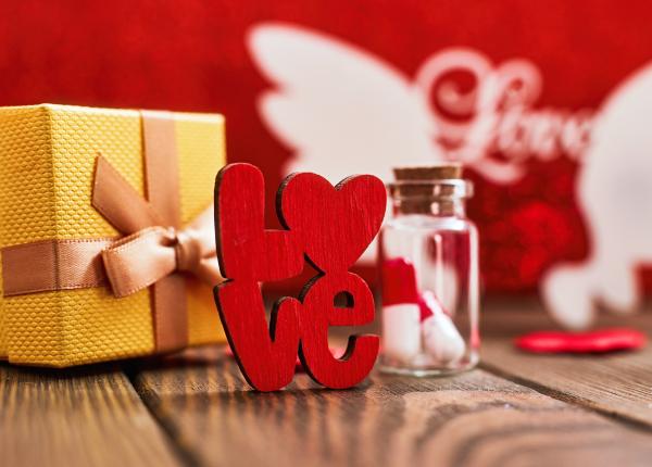 6 greseli pe care le faci de ziua indragostitilor ce inseamna nu ne facem cadouri anul acesta