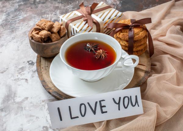 ceaiul indragostitilor 4 arome romantice
