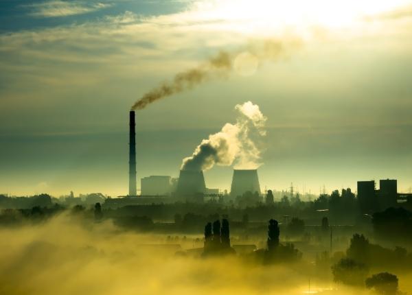 aerul poluat poate creste riscul de alzheimer