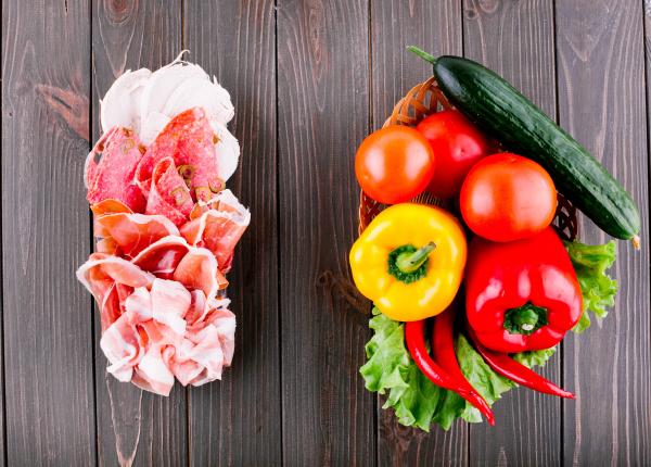 de unde isi iau proteinele raw veganii ligia pop cei care mananca produse animale au carente de proteine