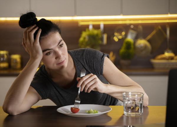 alimentele care iti afecteaza somnul