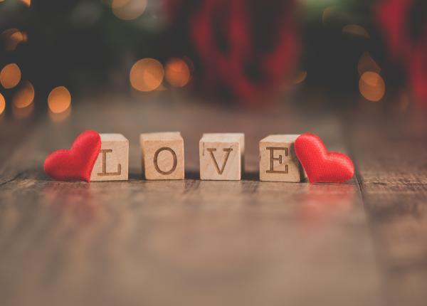 cele 9 tipuri de iubire din intreaga lume cum ne impacteaza dragostea in toate formele ei