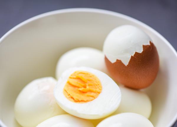 ce inseamna de fapt daca oul fiert se decojeste usor