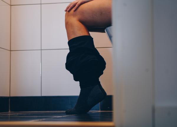 de ce te trezesti in timpul noptii pentru a urina ce este nocturia si cum iti poate afecta viata de ce te trezesti in timpul noptii pentru a urina ce este nocturia si cum iti poate afecta viata
