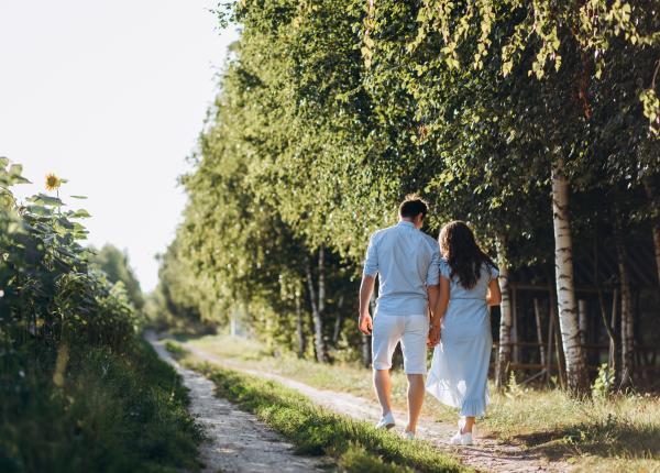 mersul pe jos poate fi un exercitiu bun pentru a elimina surplusul de grasime