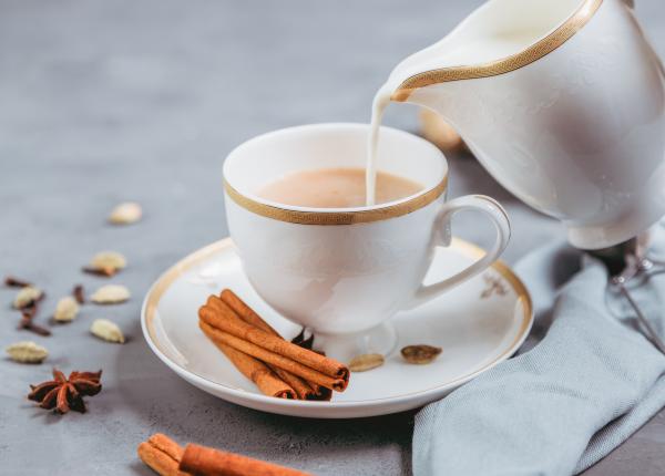 ceaiul cu lapte benefic sau nu pentru sanatate proteinele din lapte ar putea avea un impact asupra absorbtiei antioxidantilor din ceai