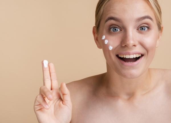 cea mai buna crema de fata daca ai intre 20 30 ani greseala pe care ai facut o pana acum alina schiopescu de aici pleaca problema tuturor