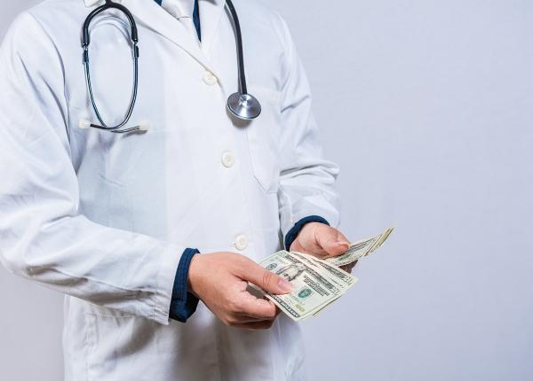 salariile cadrelor medicale in pericol prof dr alexandru rafila