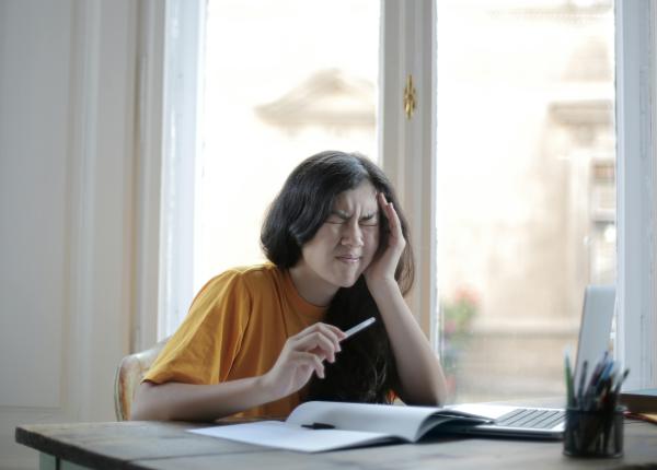 tipurile si cauzele amneziei cum afecteaza viata de zi cu zi si functionarea sociala