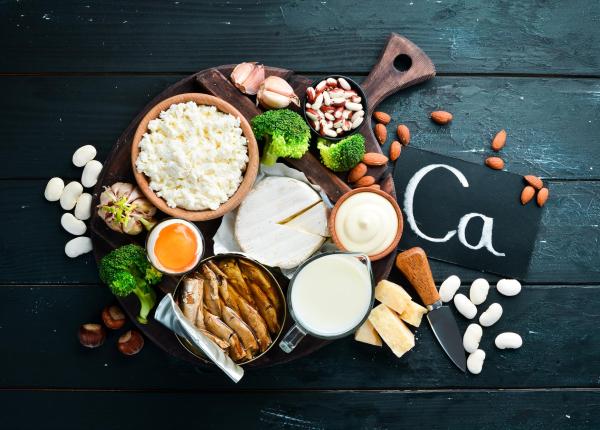 riscul ascuns al excesului de calciu la mesele de seara