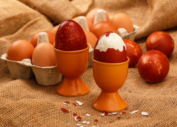 oua fierte oua paste oua rosii doru negru oua tari indigestie