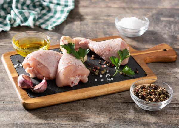 semnele evidente ale deteriorarii carnii de pui