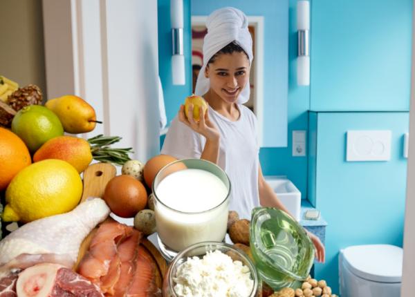 alimentele care te ajuta sa iesi la baie