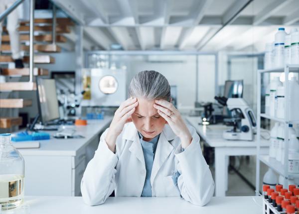 declinul industriei farma dan zaharescu declinul industriei farma dan zaharescu
