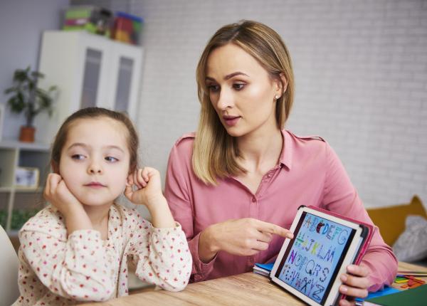 adhd si autism diferentele si asemanarile dintre cele doua tulburari