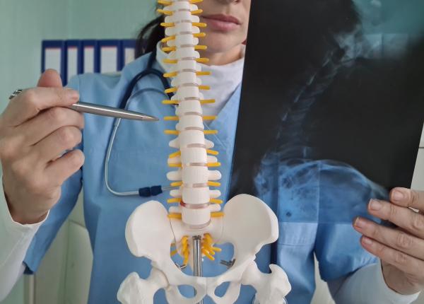 hernia de disc riscuri si semne de complicatii care necesita atentie medicala hernia de disc riscuri si semne de complicatii care necesita atentie medicala