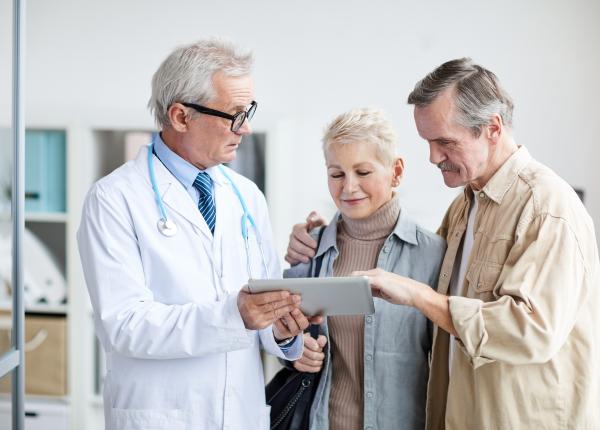 afectiunea dureroasa care ii macina pe varstnici dar debuteaza din ce in ce mai devreme durerile articulare