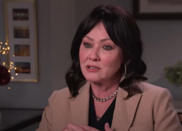 shannen doherty a murit avea cancer la san