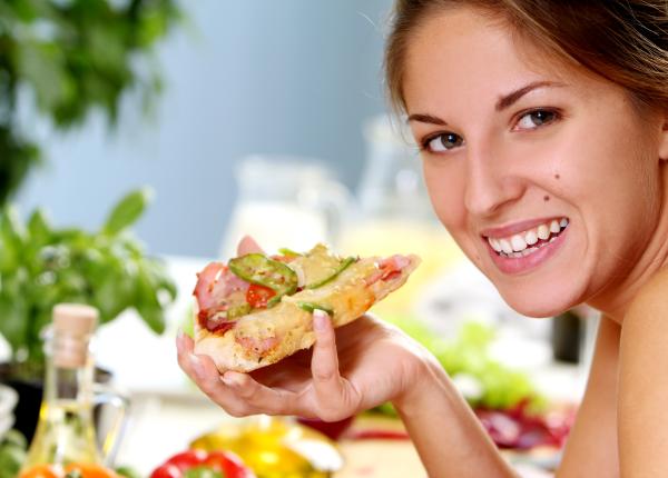 persoanele care mananca un mic dejun bogat in carbohidrati rafinati sunt mai putin atragatoare