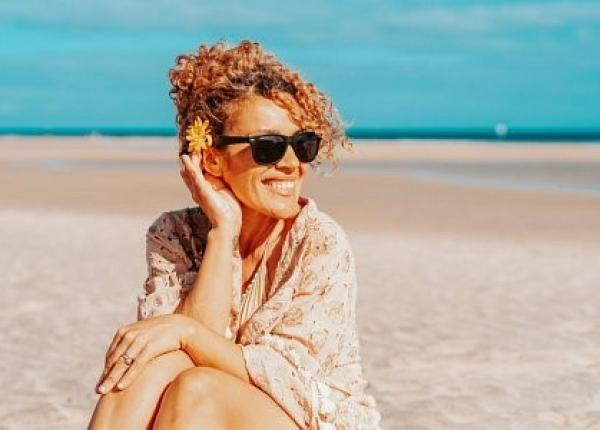 menopauza este o etapa normala din viata femeilor iar acest ghid util va face tranzitia mult mai usoara