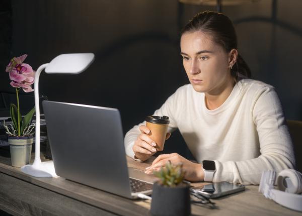 oamenii activi noaptea sunt mai inteligenti decat cei matinali sunt cunoscuti ca pasari de noapte