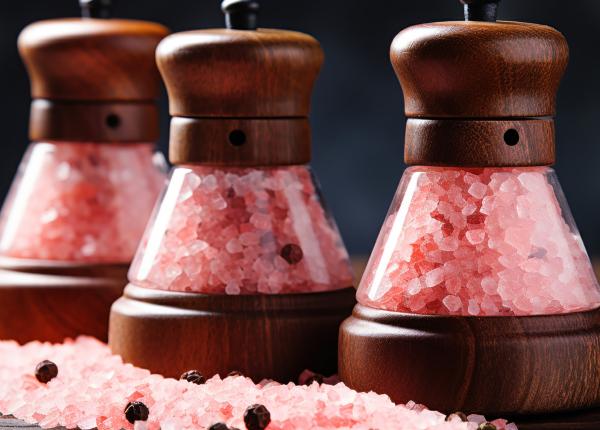 consumul excesiv de sare asociat cu cancerul gastric