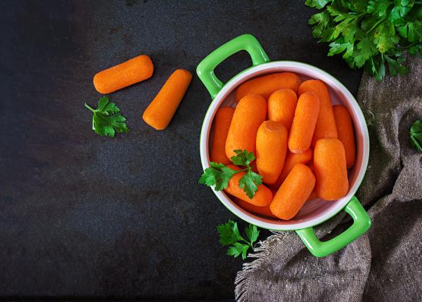 impactul consumului de morcovi asupra nivelurilor de carotenoizi din organism